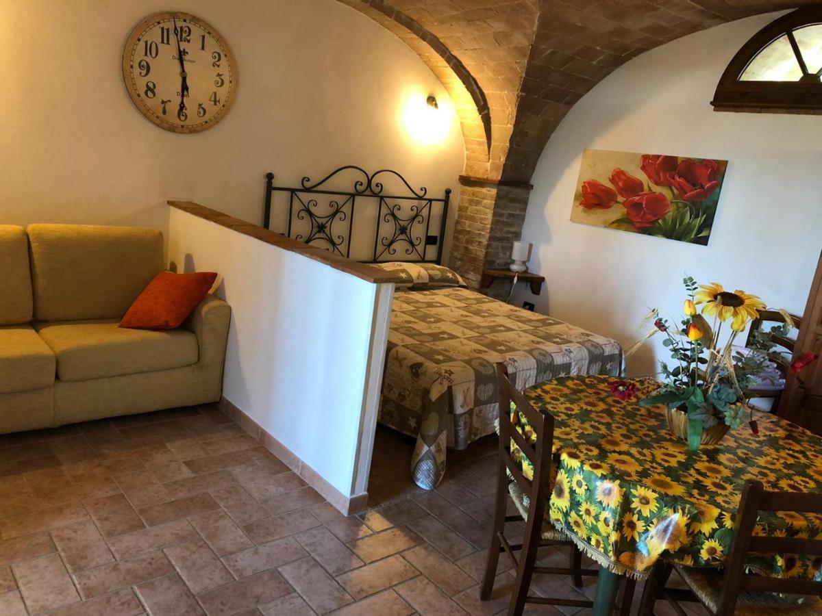 Agriturismo Casale Giulia فولتيرا المظهر الخارجي الصورة